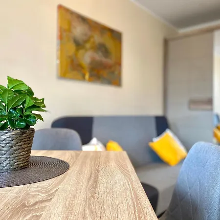 Claudia By Q4apartments - 2 Min To The Beach Apartment *